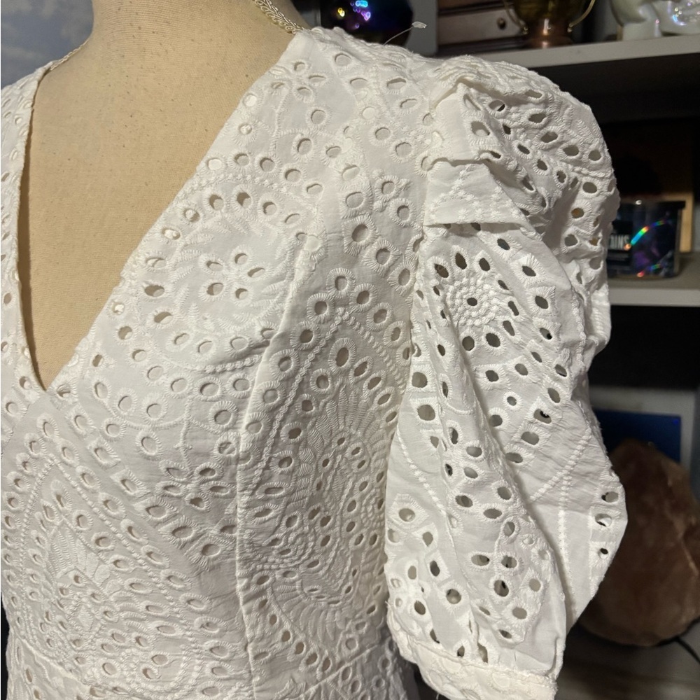 Dynamite White Eyelet Puff Sleeve Open Back Mini Dress NWT Size Small - Picture 3 of 14